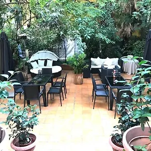  Apartment Luxury Boutique House