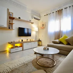 modern-apartment-in-a-prime-marrakesh.marrakeshhotelsmorocco.com/